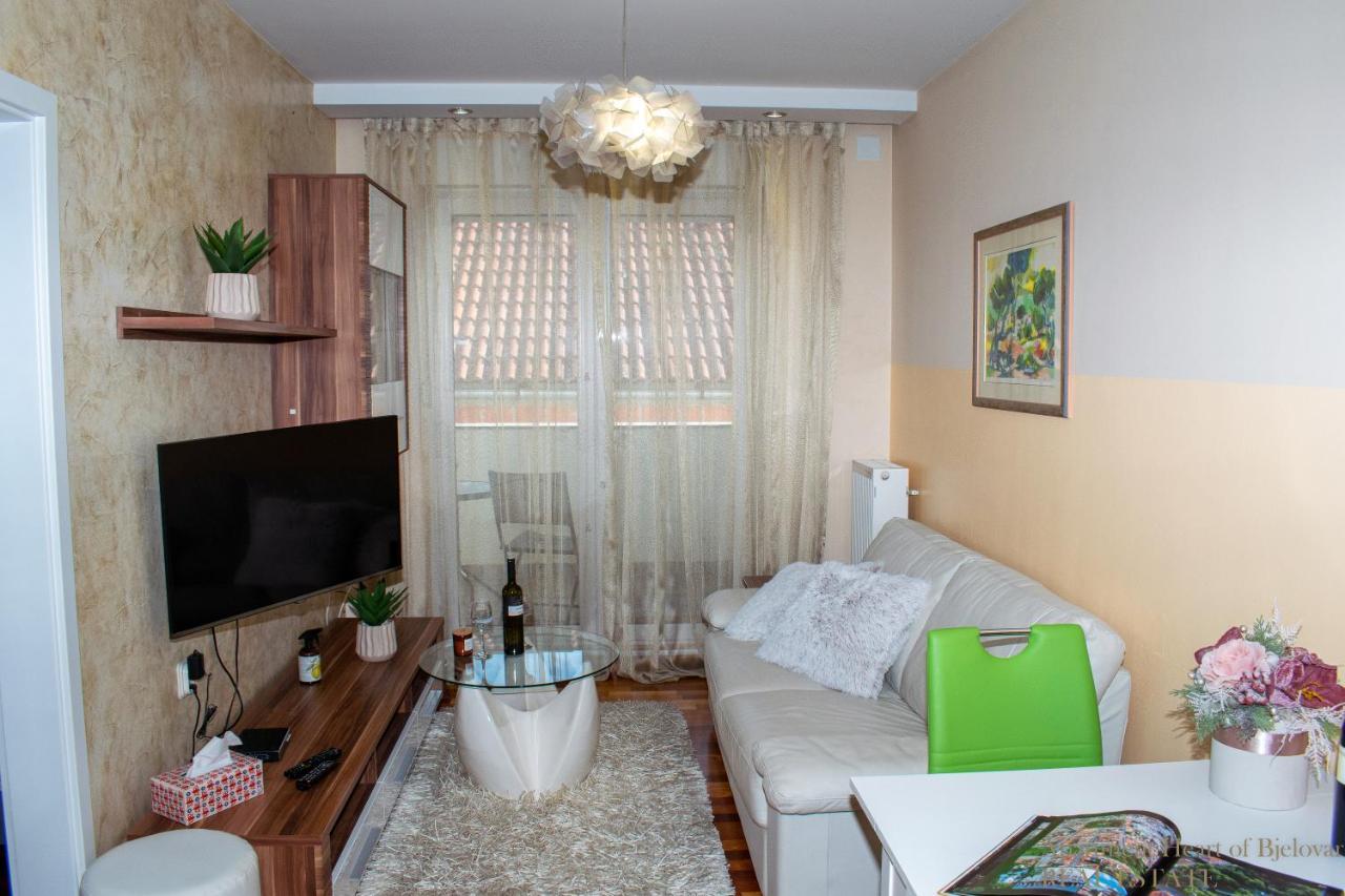 Apartment Heart Of Bjelovar Ngoại thất bức ảnh